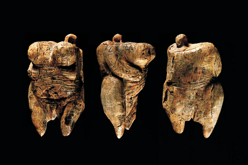 Prehistoric portable art: Venus of Hohle Fels (also known as the Venus of Schelklingen)